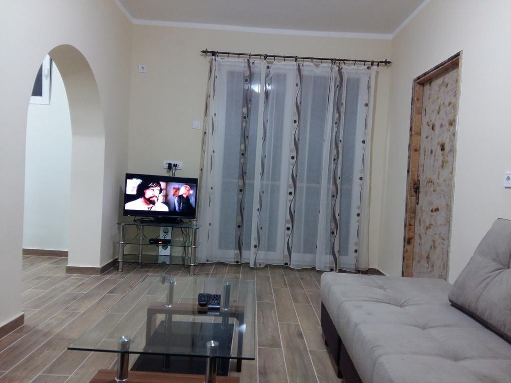 Apartment Radovan Rijeka Crnojevića Eksteriør bilde
